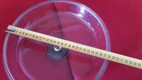 Predám sklenenú pokrývku., 