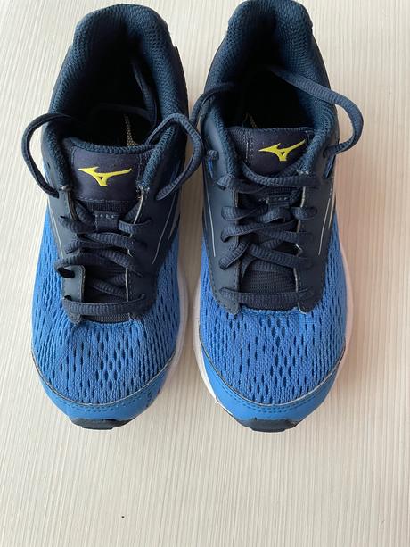 Športové tenisky, mizuno,32