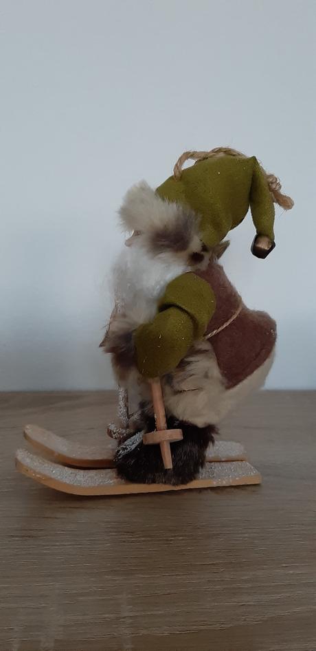 Mikulaš na lyžiach, 