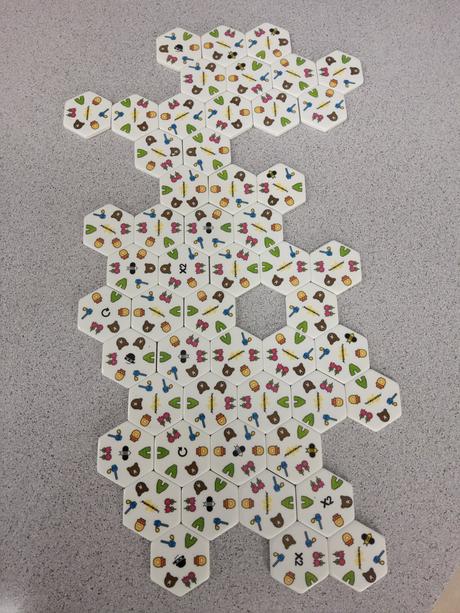 Piatnik honey combs, domino zo šesťuholníkov,