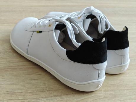 Royale - white & black 46 p138, be lenka,46