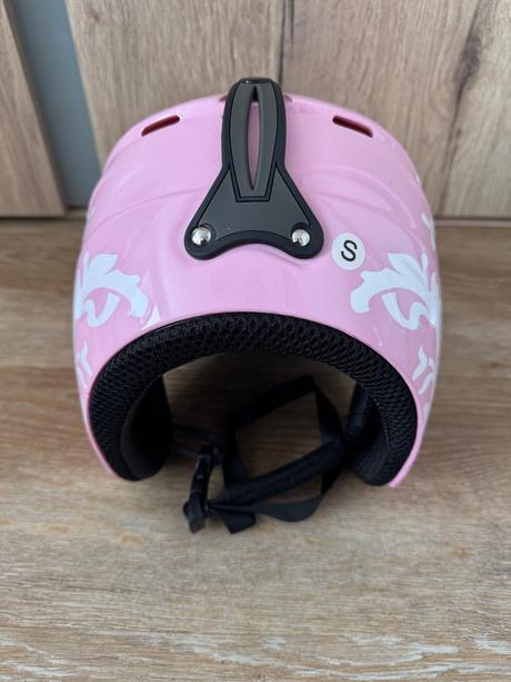 Lyžiarska prilba a okuliare v.s, s