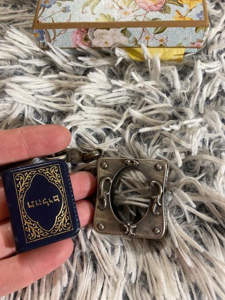 Stará retro mini kniha v hebrejskom jazyku,, 