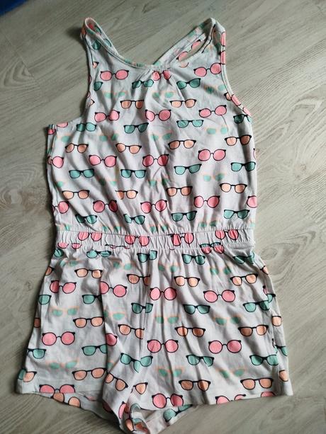 Balík oblečenia pre dievčatko 10-12 r., 140–152