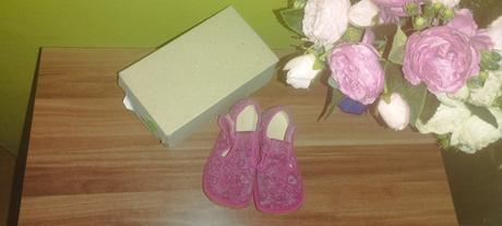 Beda papučky, beda,24