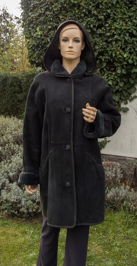 Pravý slovenský kožuch s kapucňou, 44