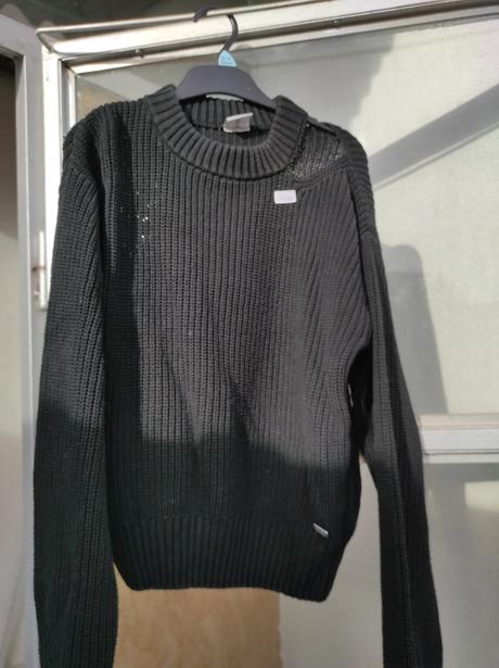 Predám bez poškodenia, 164