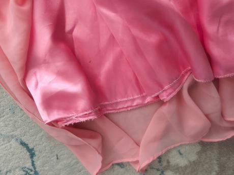 Marhuľové spoločenské šaty, s