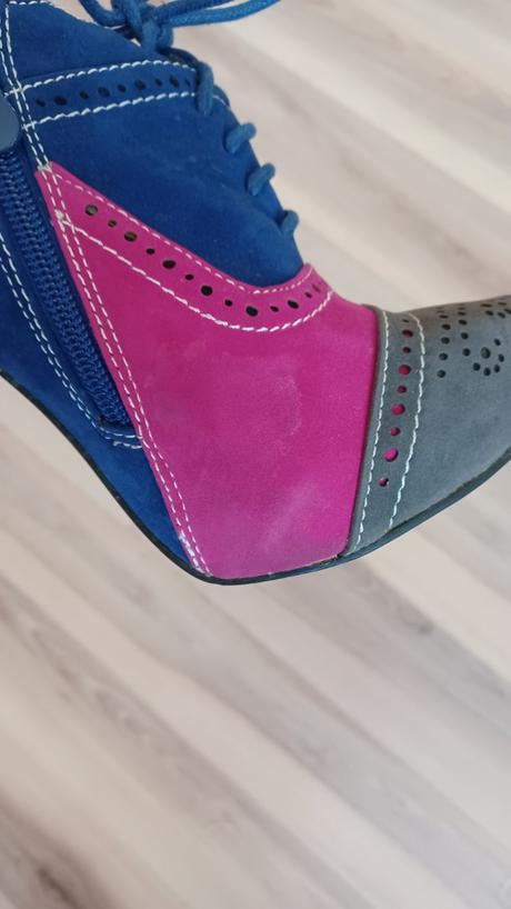 Vzorované členkové čižmy, 36