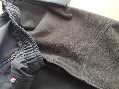 Predám detské oteplené softshellové nohavice, 