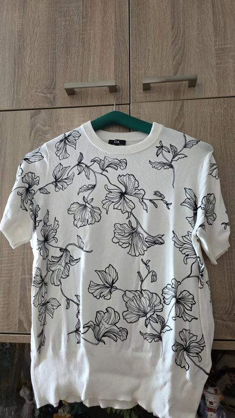 Pulovrik damsjy xl zn.c&a, c&a,xl