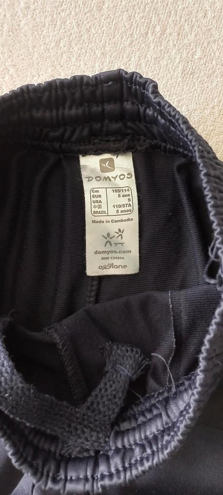 Tepláky, domyos,110