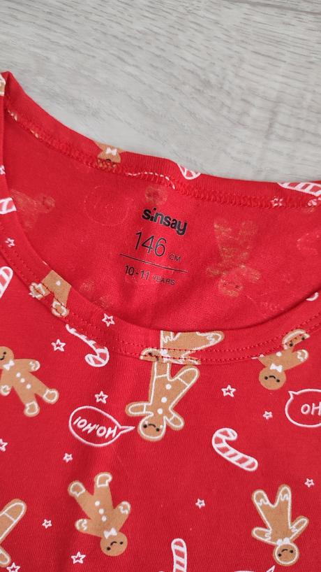 Vianočné pyžamo, sinsay,140