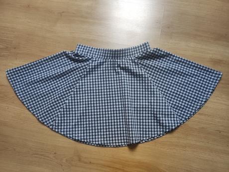 Točivá, new look,140