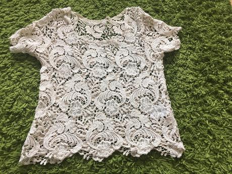 Dámske krátke čipkované tričko, s, s