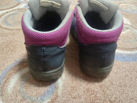 Turistické topanky, quechua,27