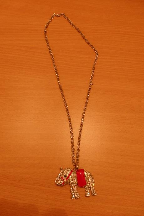 Retiazka so sloníkom, 