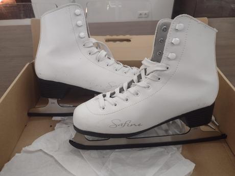 Dámske korčule, 39