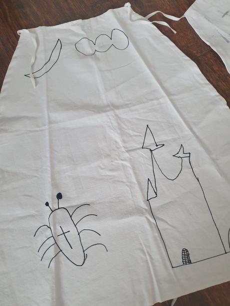 Plášte na halloween párty od 2 do 5 rokov 11 kusov,