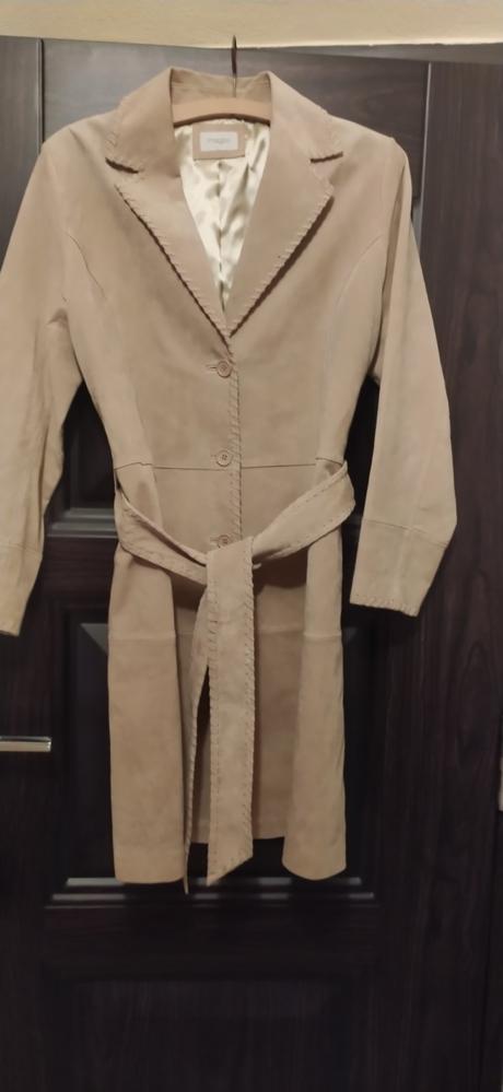 Kožený kabatik, 44