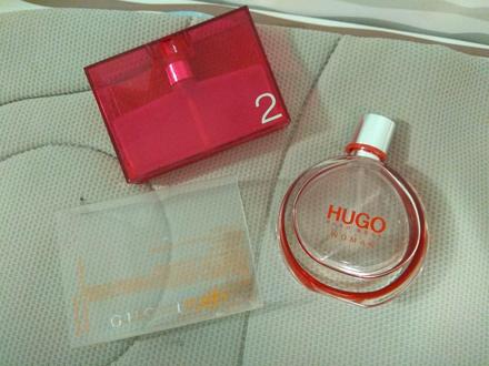 Prázdne flakony od parfémov,