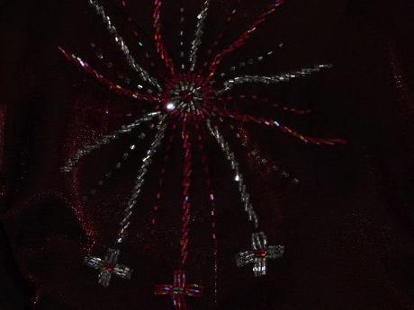 Velmi pekny spolocensky kostym, 36