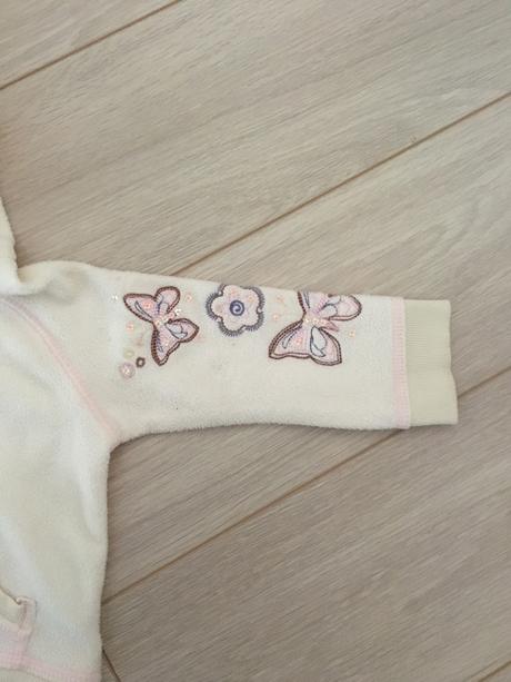 Mikinka minoti, minoti,68