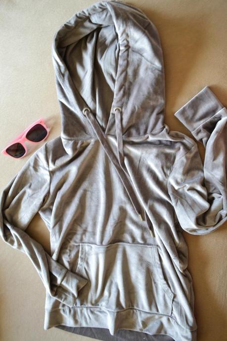 Dlhšia elastická mikina s vačkami s/l, m