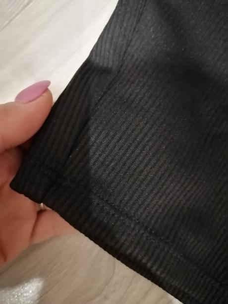 Šaty s výstrihom, h&m,xs