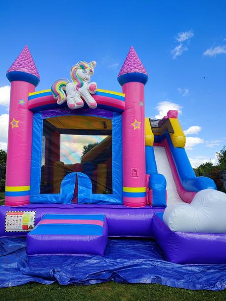 Prenájom skákacích hradov,