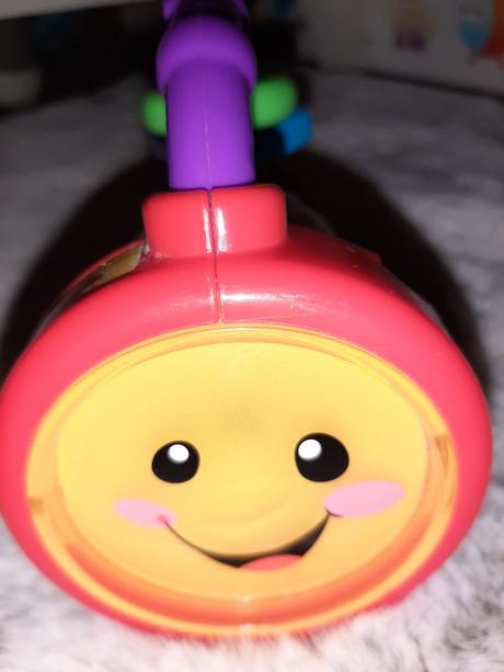 Veselá baterka fisher price, 