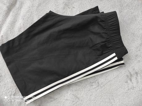 Tenké čierne športové nohavice adidas, adidas,m