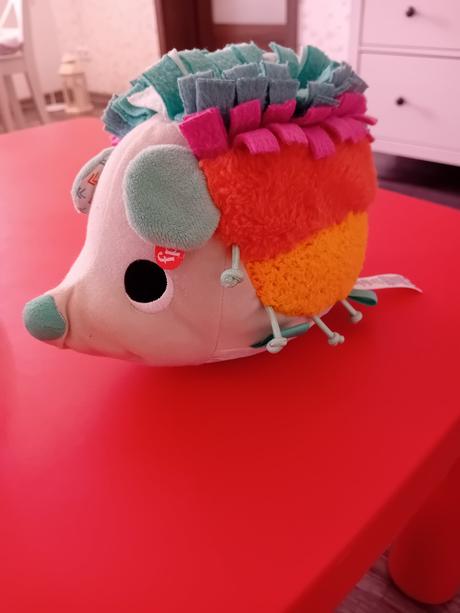 Ježko fisher price,