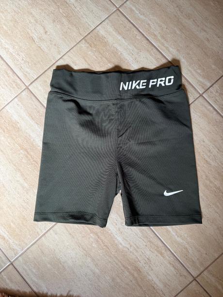 Nike šortky, nike,xs