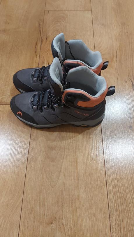 Turistické topánky, 37