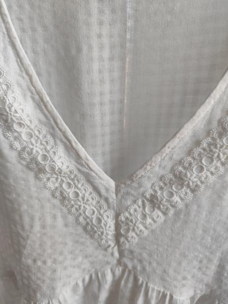 Romantická blúzka, m