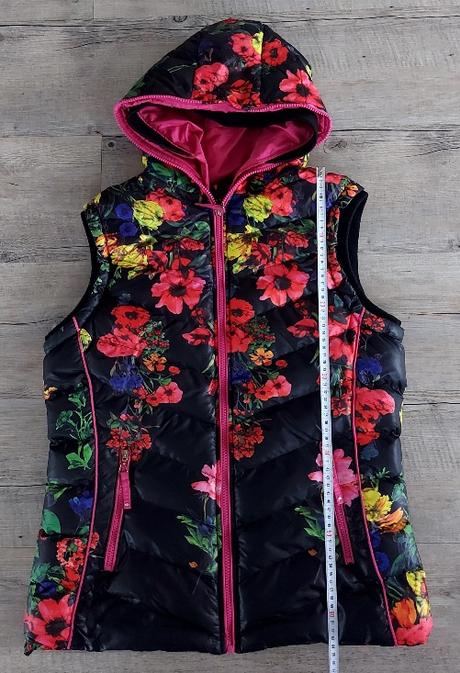 Kvetinová vesta, gate,40