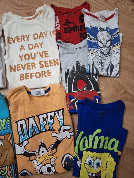 Tricka kratky rukav 122 - 128, reserved,122