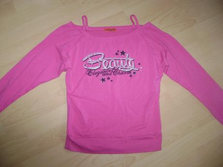 Moderny top zn.ambitionfly, s