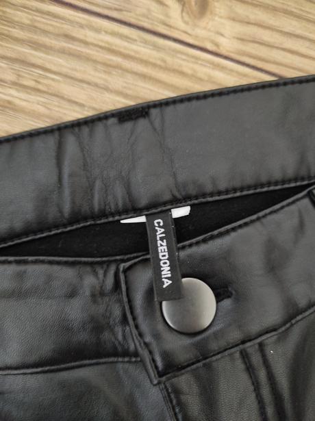 Zateplené legíny -top stav, calzedonia,s