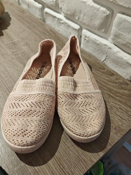 Uzasne letne slip on 35 vd 22,5 cm, 35