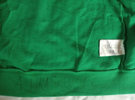 Hrubšia mikina, dopodopo,110