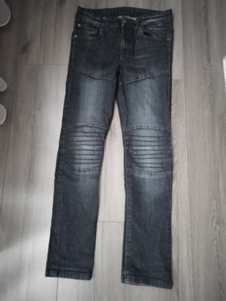 Chlapčenské rifle, veľ. 146, 146