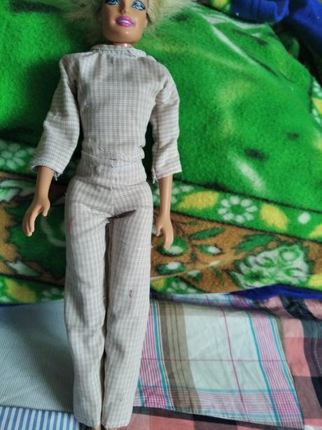 Oblečenie pre barbie,