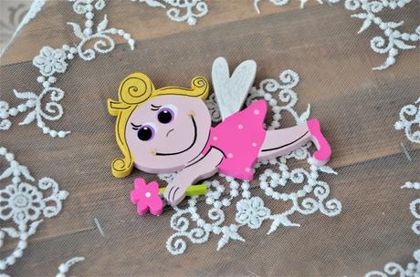 Drevená dekorácia -víla-ručná práca,