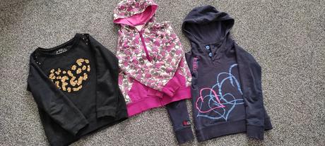 3 x mikina 134, cena spolu, 134