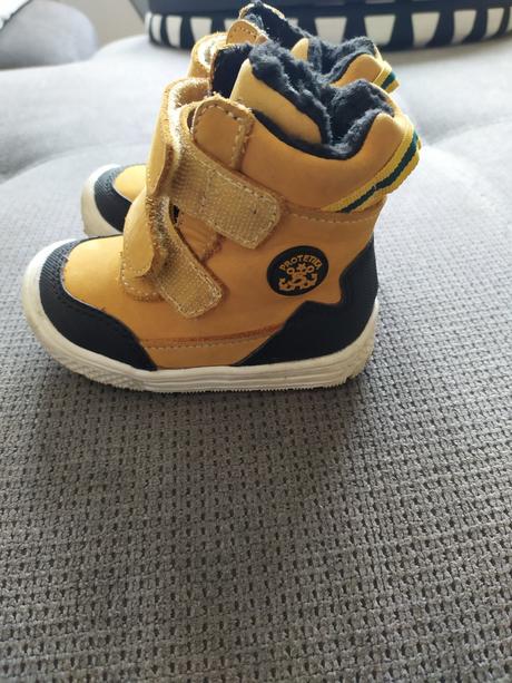 Detska zimna obuv, protetika,19