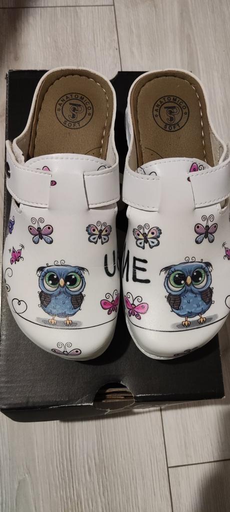 Šľapky anatomické, 37