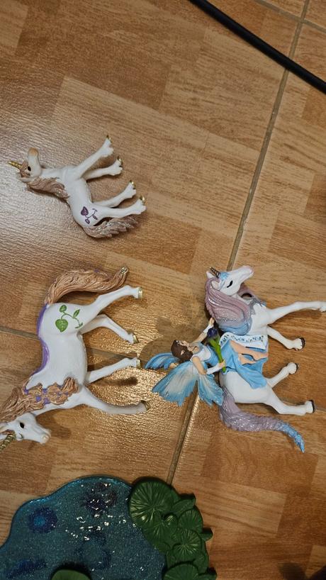 Schleich trblietavý kvetinový dom, 