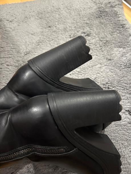 Členkové čižmy, 39